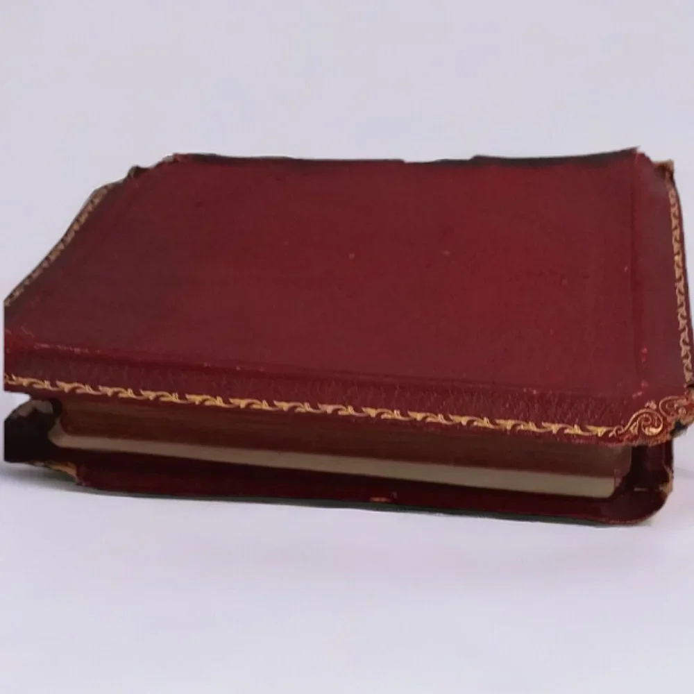 RARE & UNIQUE Red-Letter Poems by English Men & Women Book by Thomas Cro…